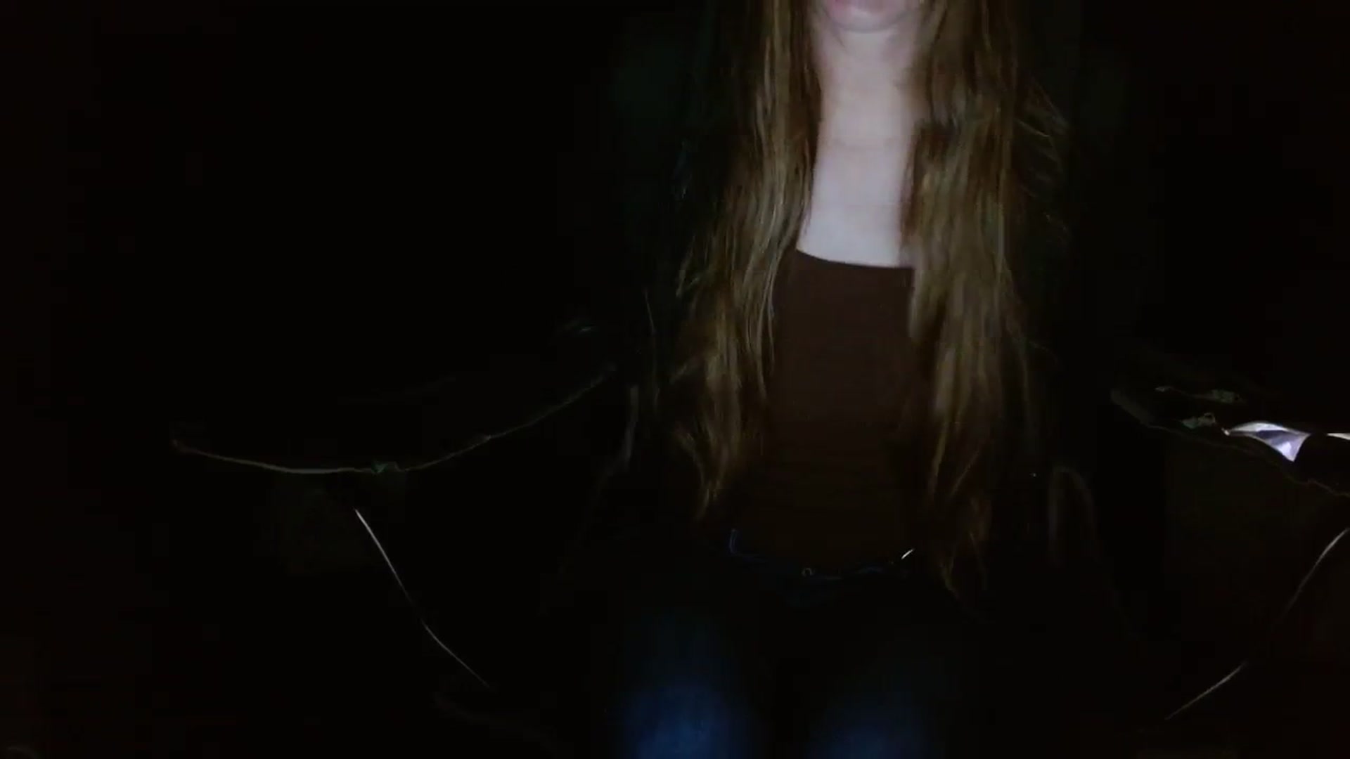 Gallery image thumbnail from GirlOffGrid's myfreecams stream on, 12/10/2023, 01:22 image 16 of 20