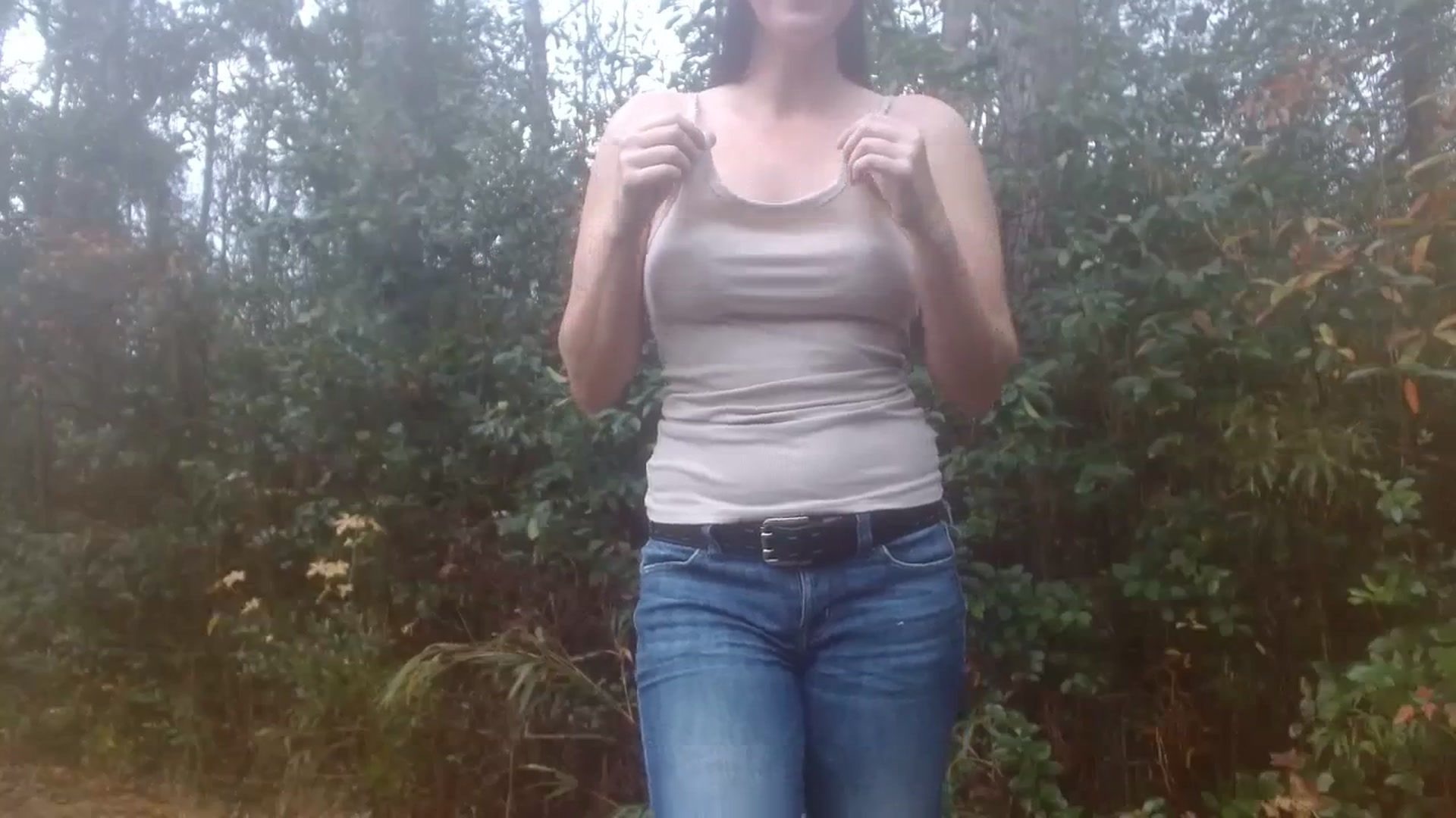Gallery image thumbnail from GirlOffGrid's myfreecams stream on, 12/10/2023, 18:00 image 4 of 20