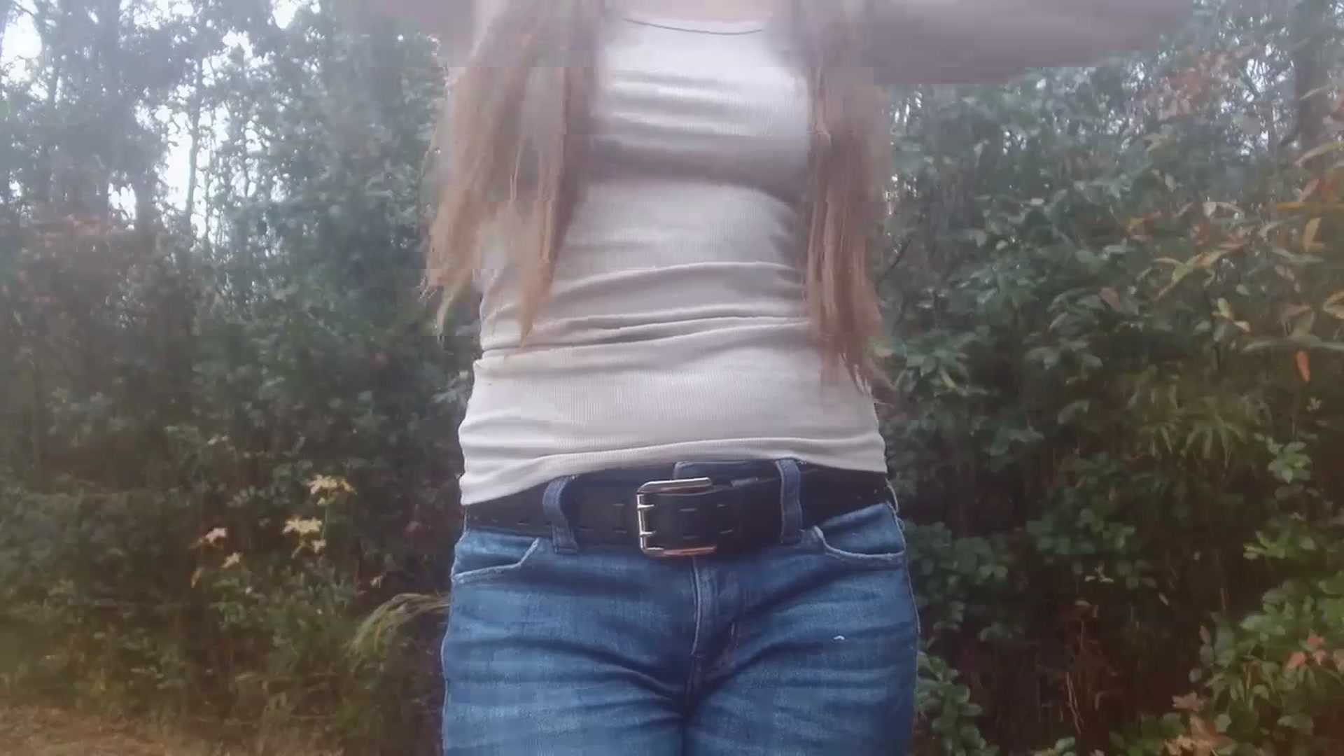 Gallery image thumbnail from GirlOffGrid's myfreecams stream on, 12/10/2023, 18:00 image 3 of 20