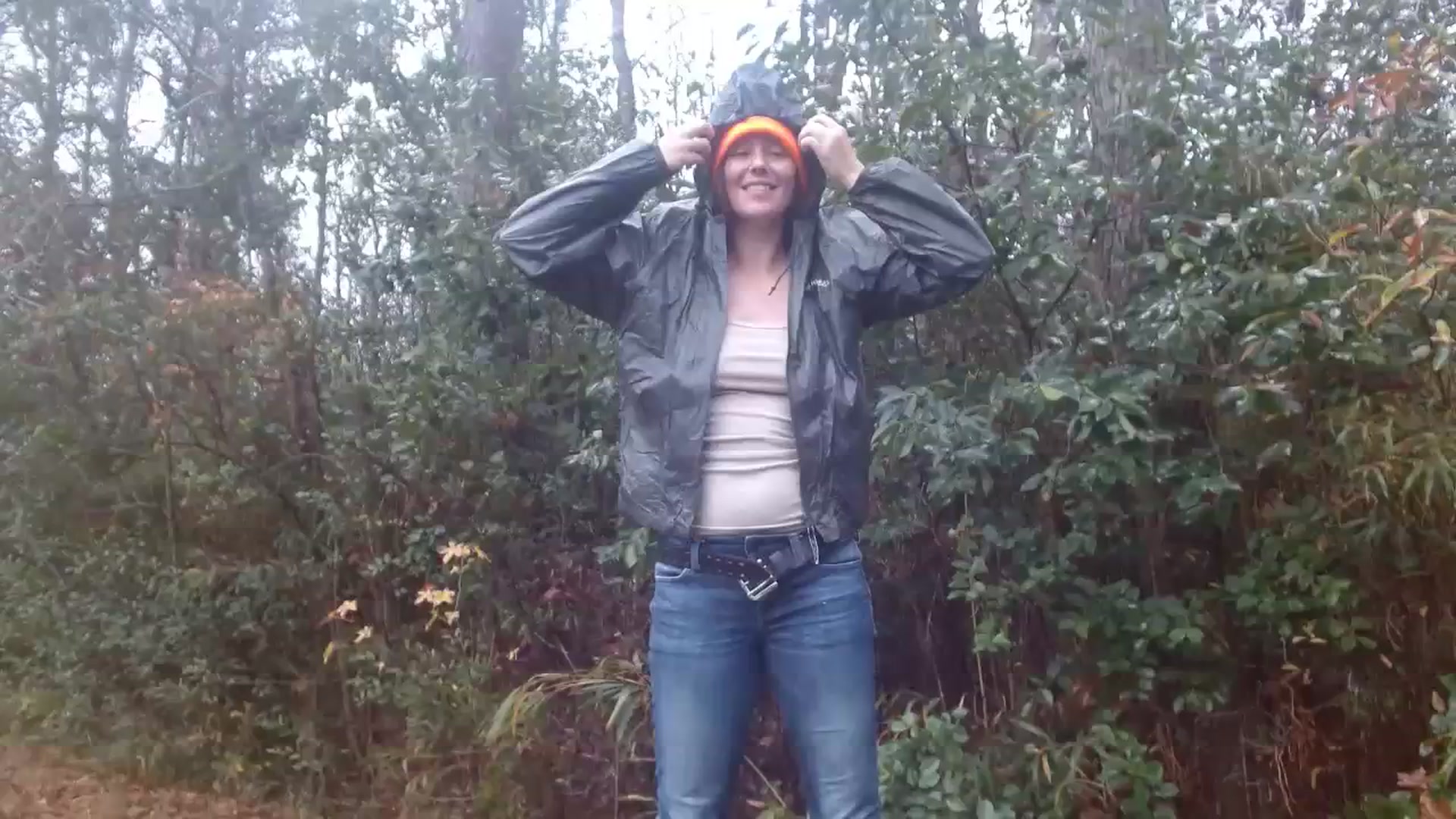 Gallery image thumbnail from GirlOffGrid's myfreecams stream on, 12/10/2023, 19:43 image 2 of 20