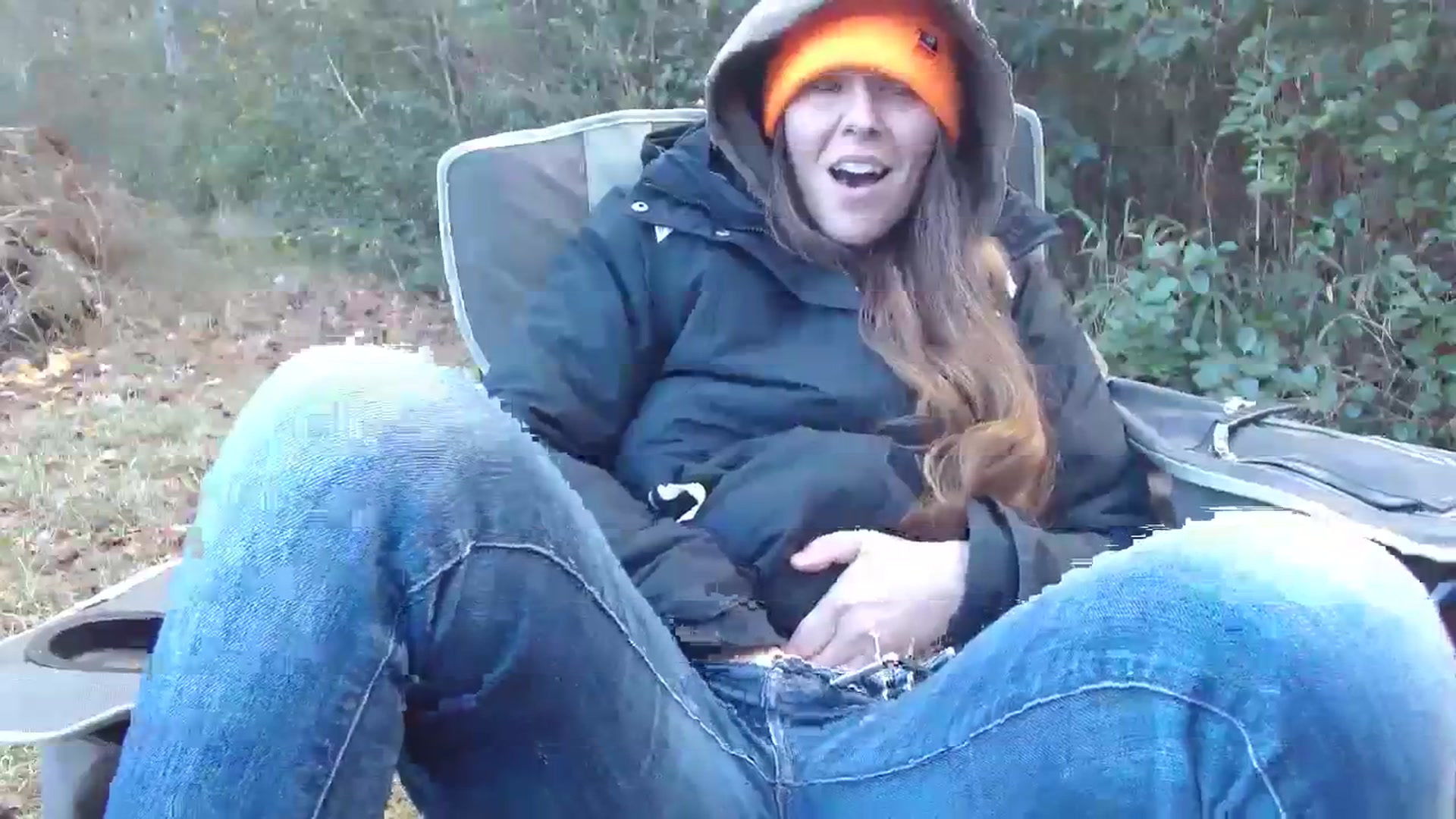 Gallery image thumbnail from GirlOffGrid's myfreecams stream on, 12/11/2023, 20:33 image 18 of 20