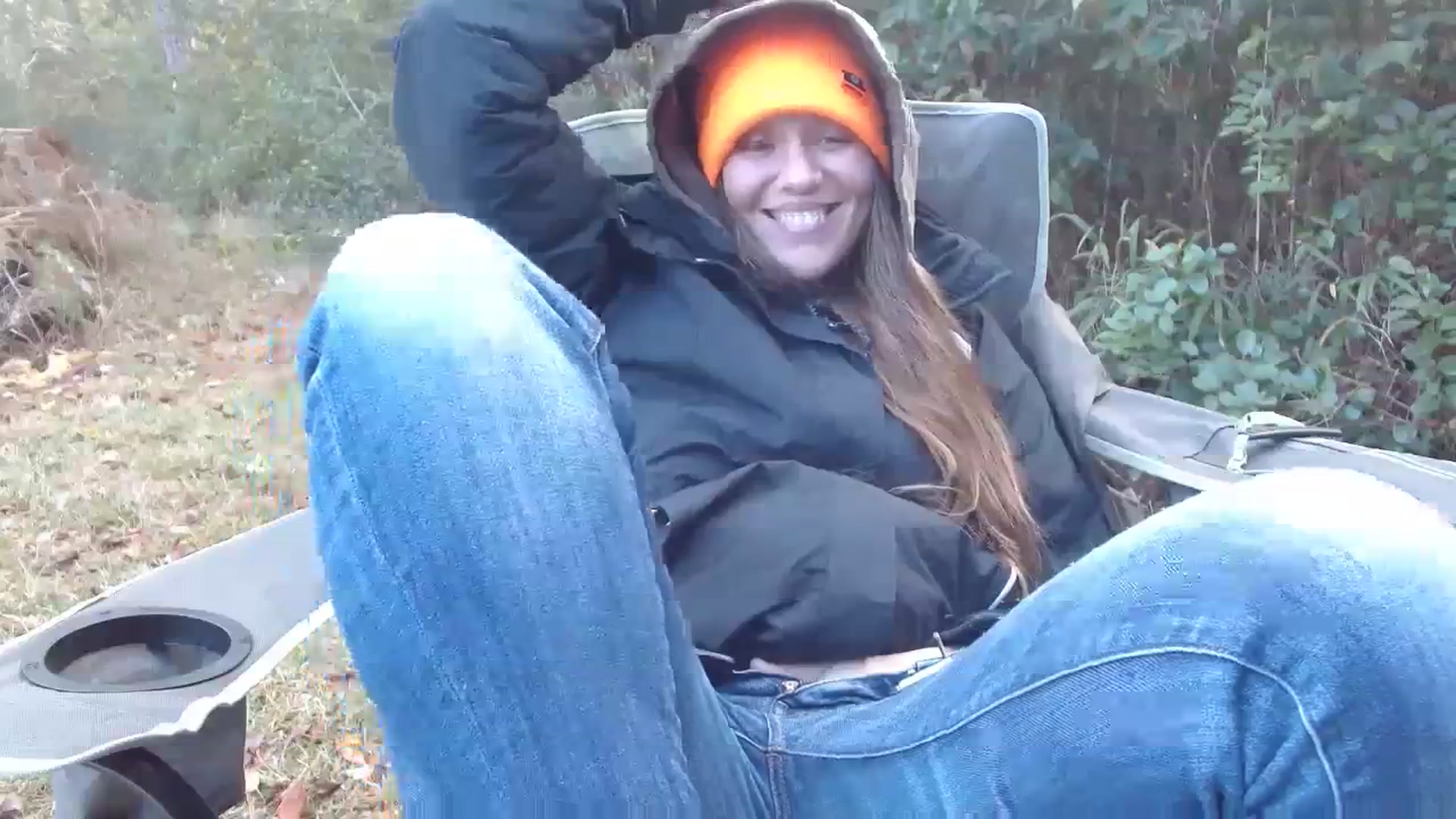 Gallery image thumbnail from GirlOffGrid's myfreecams stream on, 12/11/2023, 20:33 image 10 of 20
