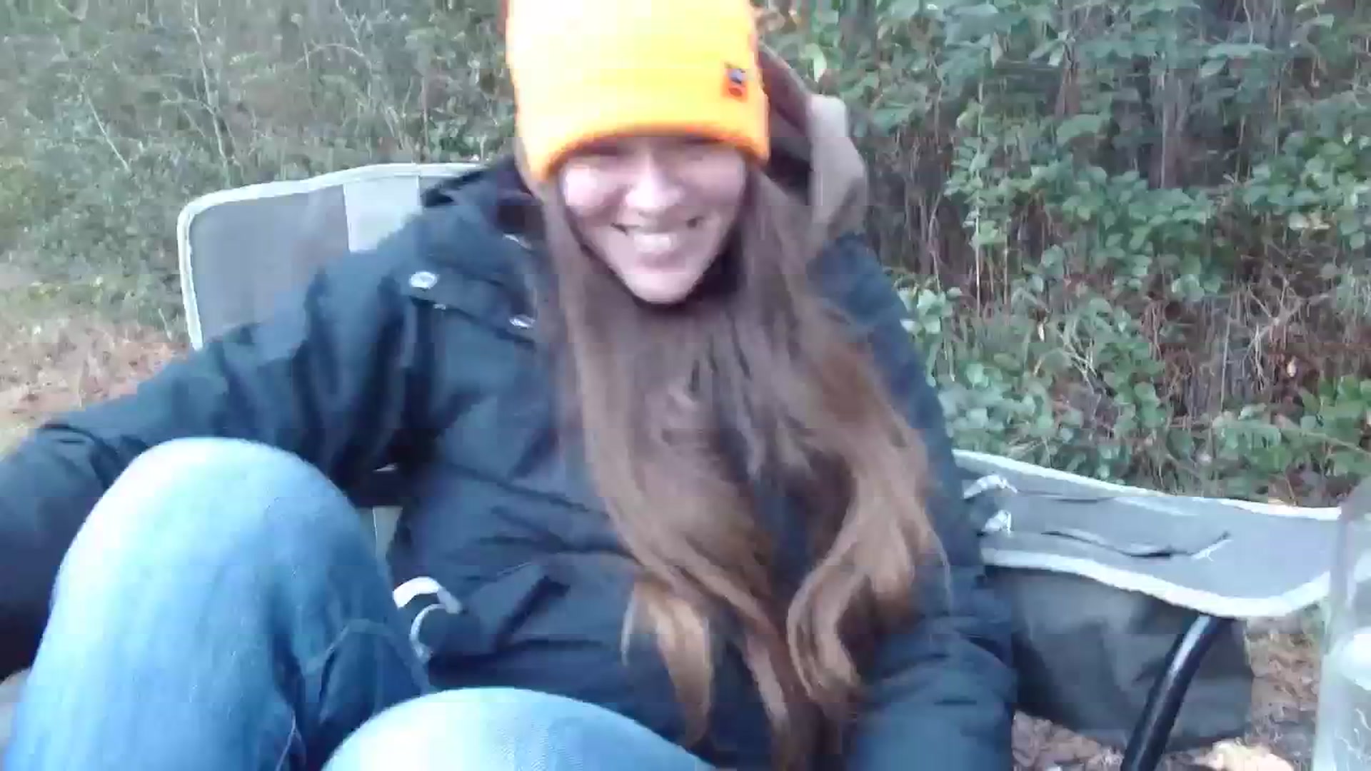 Gallery image thumbnail from GirlOffGrid's myfreecams stream on, 12/11/2023, 22:05 image 15 of 20