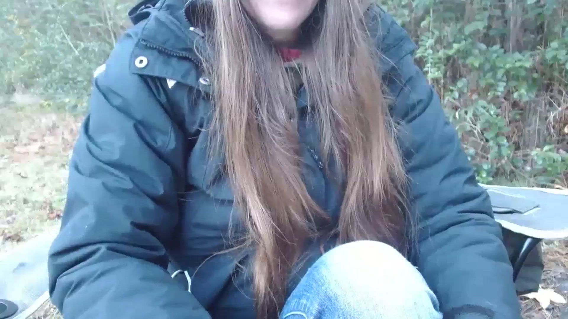 Gallery image thumbnail from GirlOffGrid's myfreecams stream on, 12/11/2023, 22:05 image 14 of 20