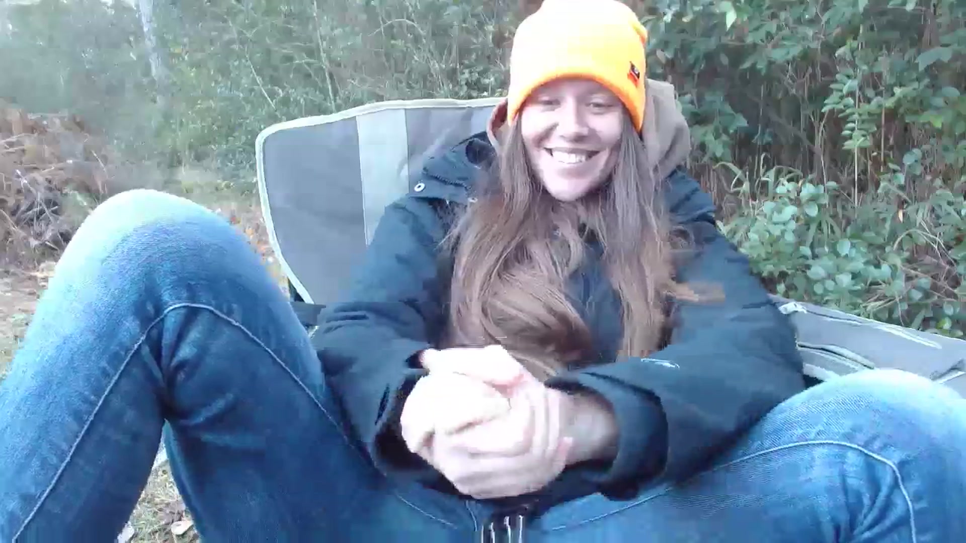 Gallery image thumbnail from GirlOffGrid's myfreecams stream on, 12/11/2023, 22:05 image 7 of 20