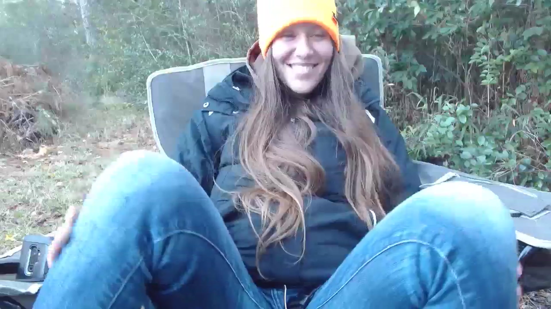 Gallery image thumbnail from GirlOffGrid's myfreecams stream on, 12/11/2023, 22:05 image 8 of 20