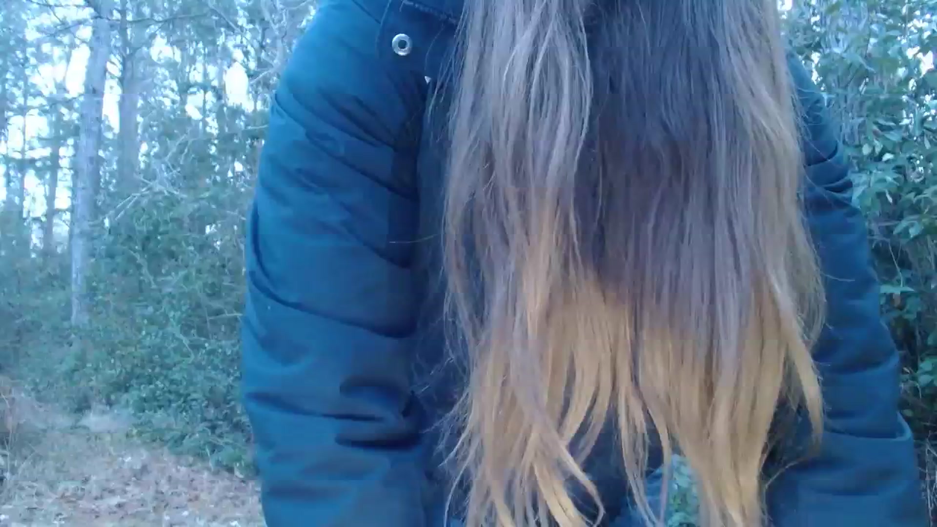 Gallery image thumbnail from GirlOffGrid's myfreecams stream on, 12/16/2023, 22:20 image 12 of 20