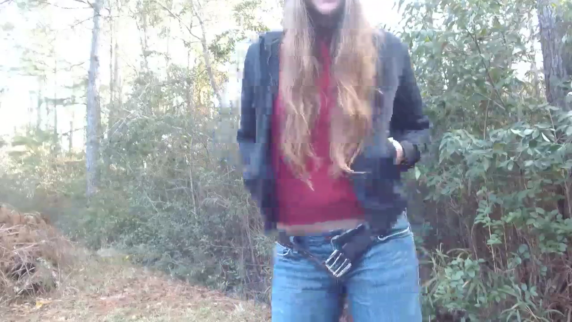 Gallery image thumbnail from GirlOffGrid's myfreecams stream on, 12/22/2023, 21:06 image 17 of 20