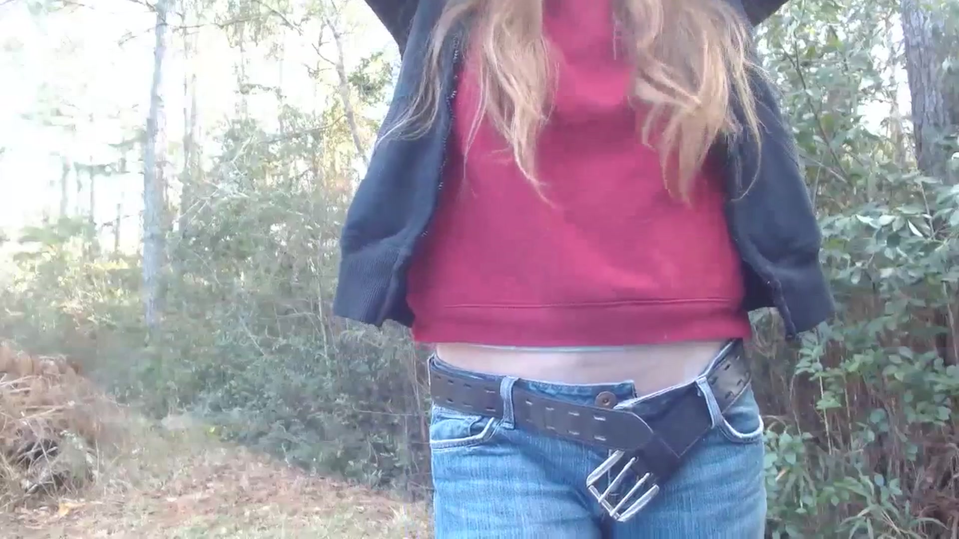 Gallery image thumbnail from GirlOffGrid's myfreecams stream on, 12/22/2023, 21:06 image 12 of 20