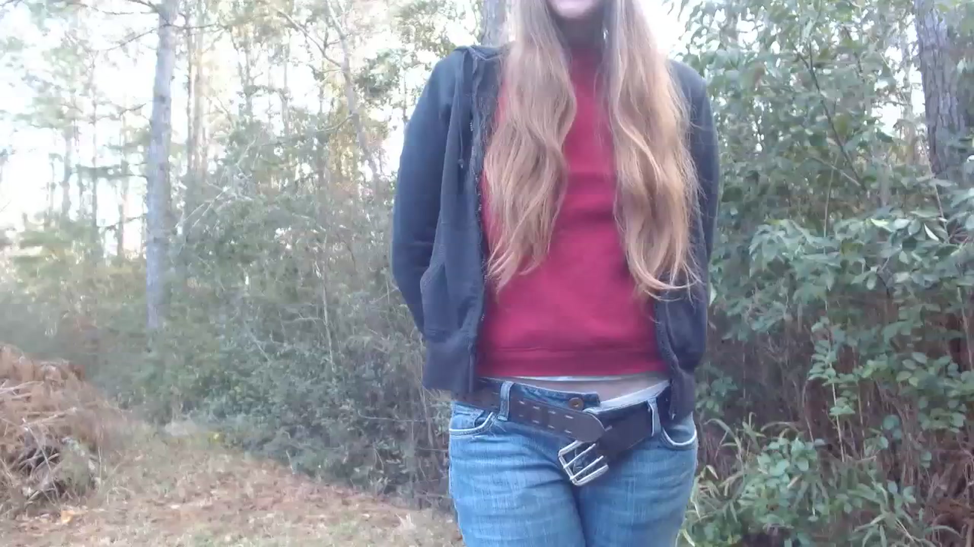 Gallery image thumbnail from GirlOffGrid's myfreecams stream on, 12/22/2023, 21:06 image 20 of 20