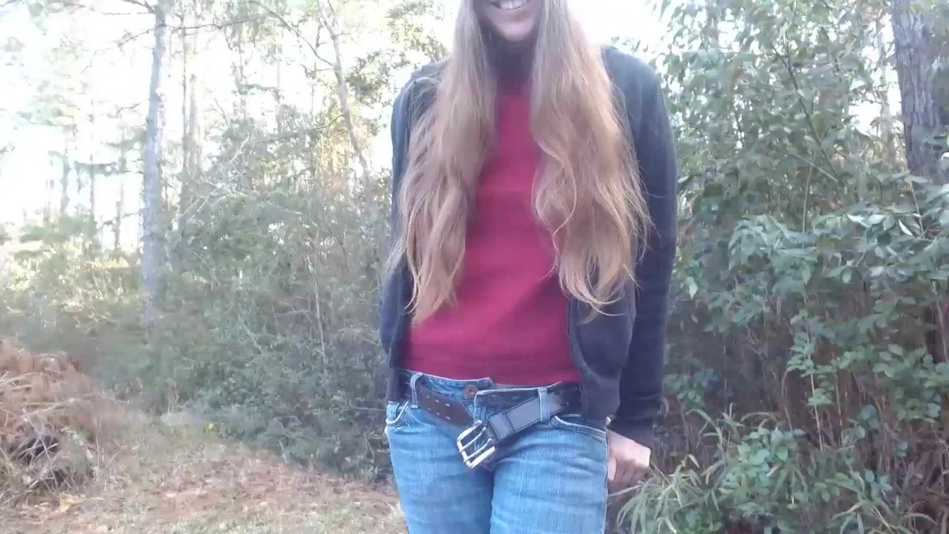 Gallery image thumbnail from GirlOffGrid's myfreecams stream on, 12/22/2023, 21:06 image 11 of 20