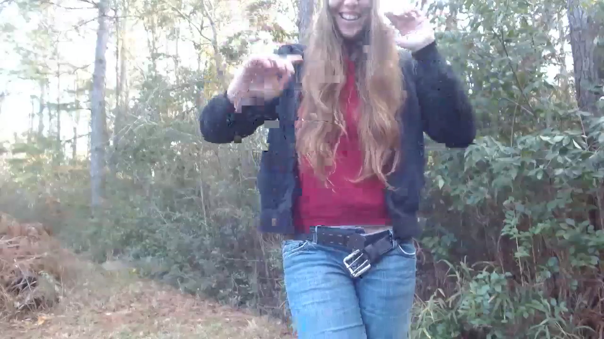 Gallery image thumbnail from GirlOffGrid's myfreecams stream on, 12/22/2023, 21:06 image 19 of 20
