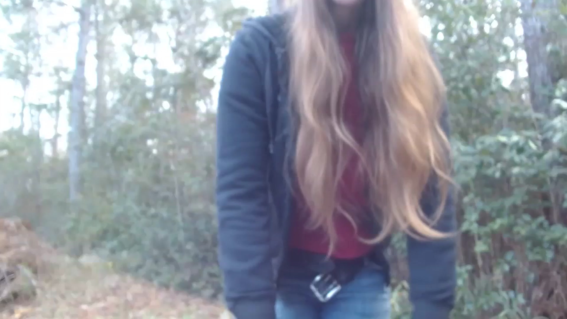 Gallery image thumbnail from GirlOffGrid's myfreecams stream on, 12/22/2023, 21:38 image 1 of 20