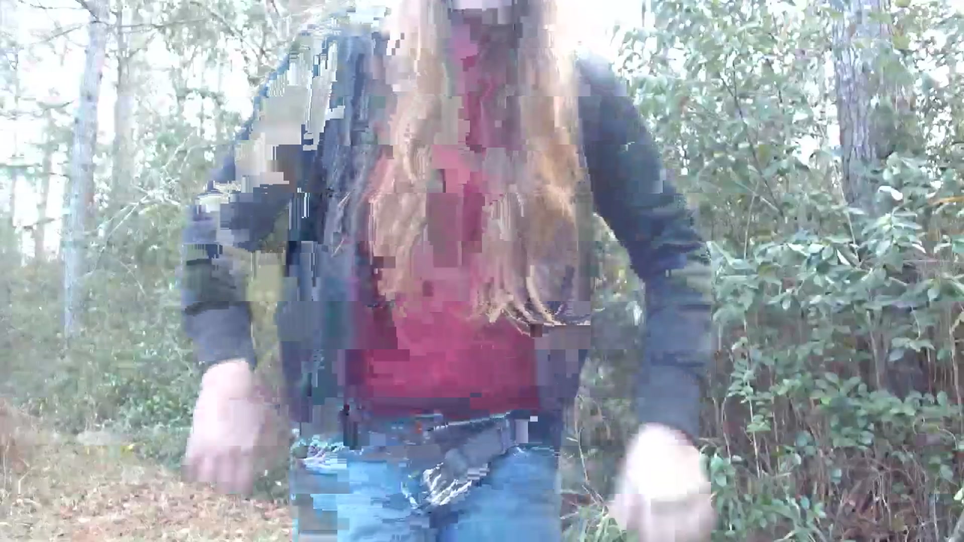 Gallery image thumbnail from GirlOffGrid's myfreecams stream on, 12/22/2023, 21:38 image 4 of 20