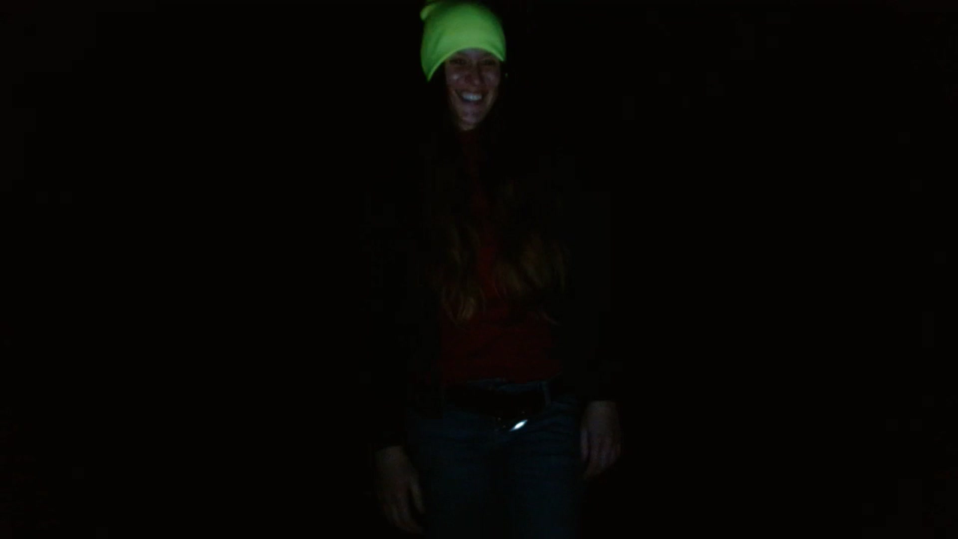 Gallery image thumbnail from GirlOffGrid's myfreecams stream on, 12/22/2023, 23:23 image 17 of 20