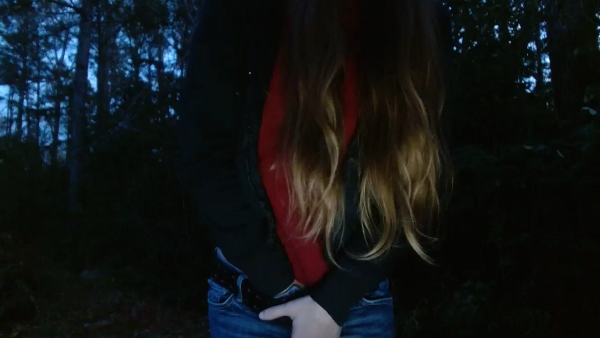 Gallery image thumbnail from GirlOffGrid's myfreecams stream on, 12/22/2023, 23:23 image 10 of 20