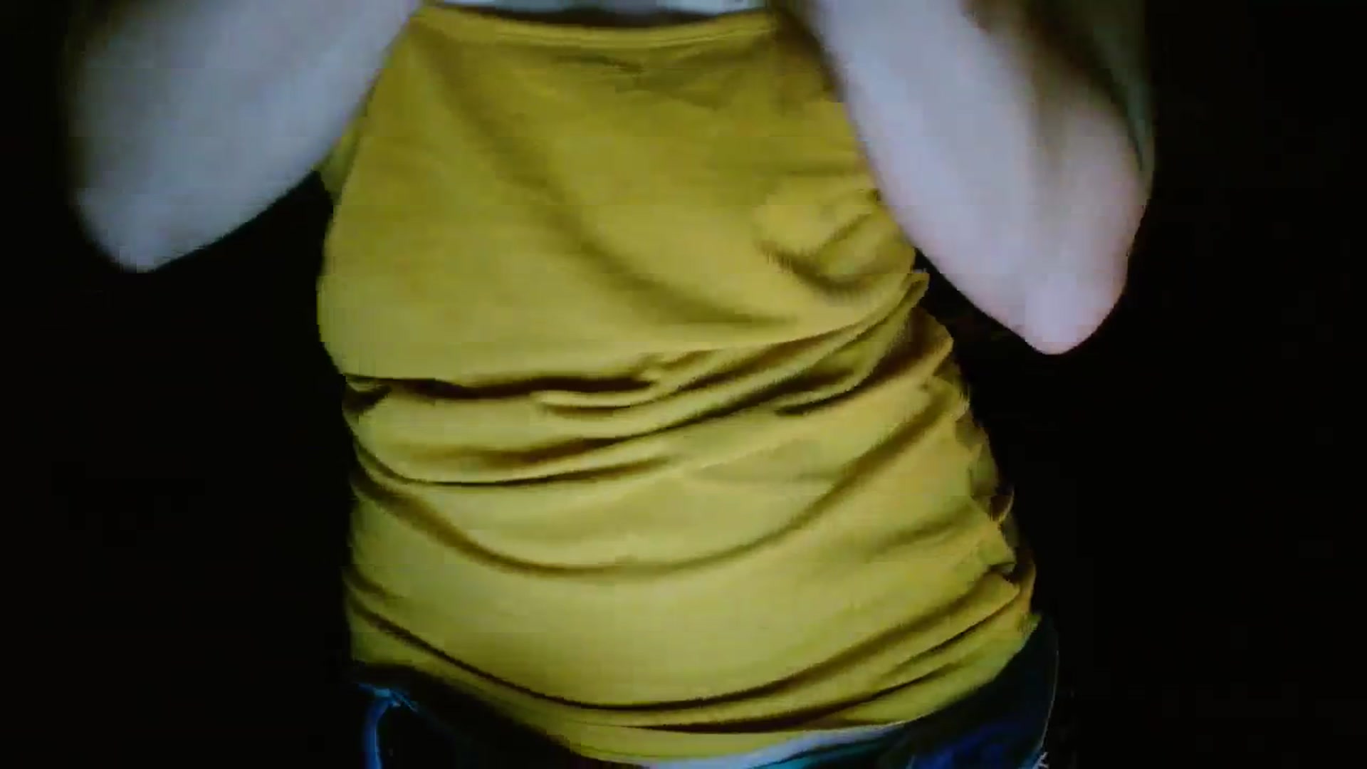 Gallery image thumbnail from GirlOffGrid's myfreecams stream on, 12/24/2023, 23:36 image 12 of 20