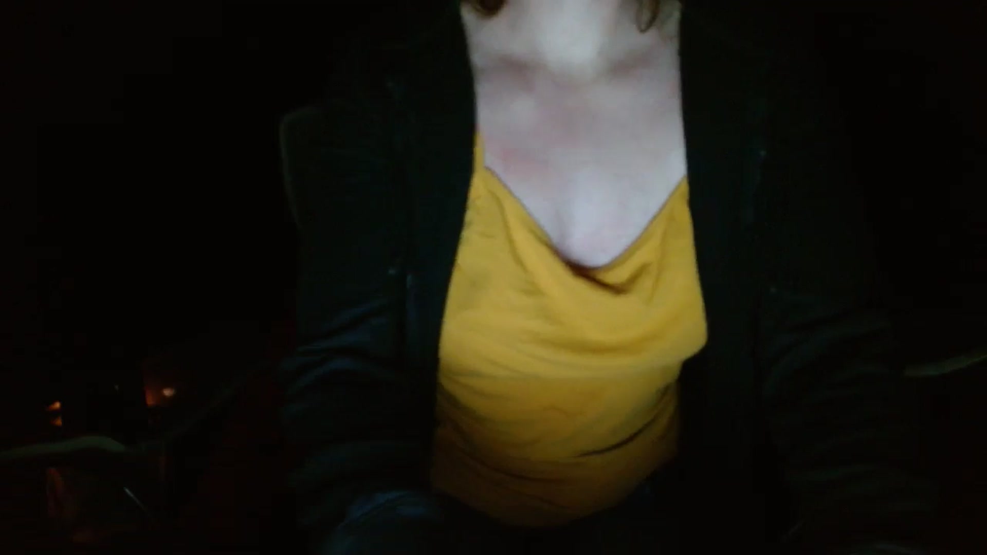 Gallery image thumbnail from GirlOffGrid's myfreecams stream on, 12/25/2023, 24:38 image 16 of 20