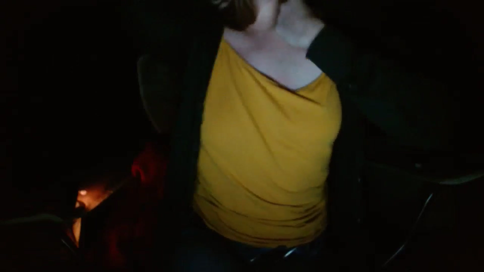 Gallery image thumbnail from GirlOffGrid's myfreecams stream on, 12/25/2023, 24:38 image 15 of 20