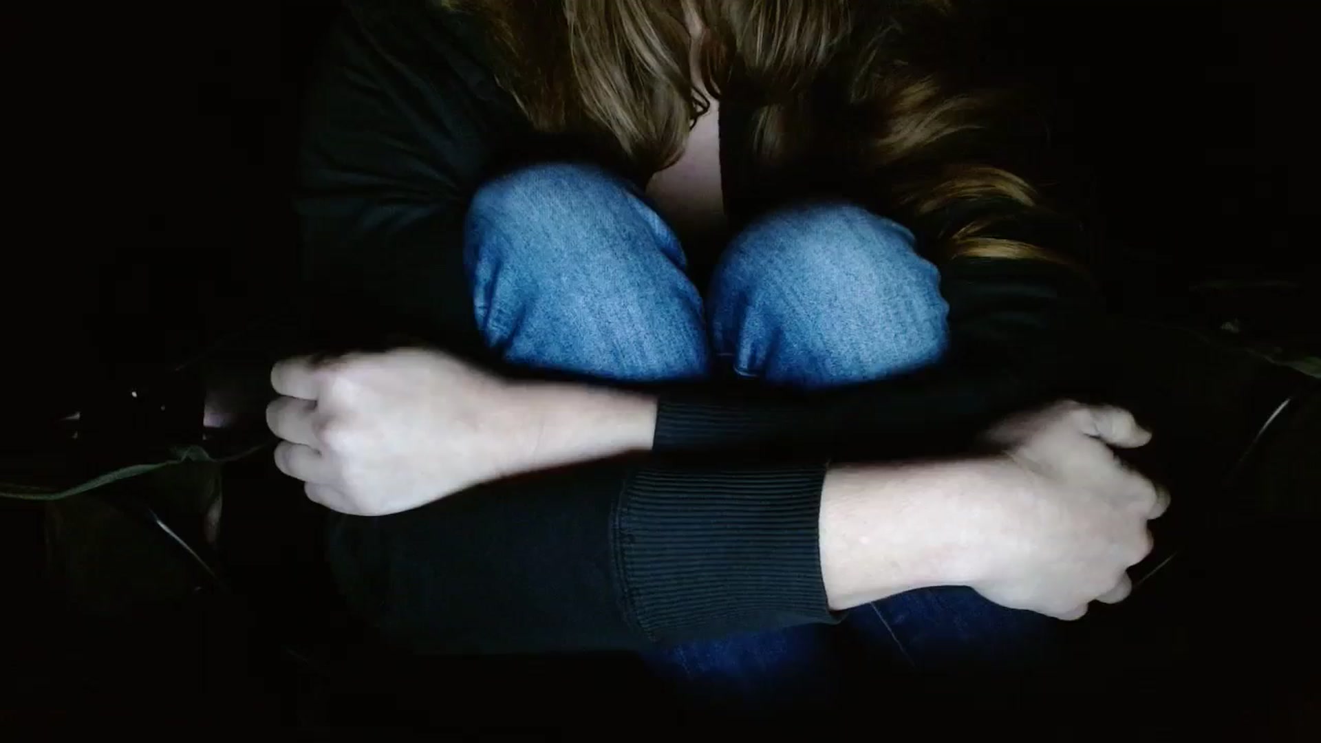Gallery image thumbnail from GirlOffGrid's myfreecams stream on, 12/25/2023, 22:58 image 16 of 20