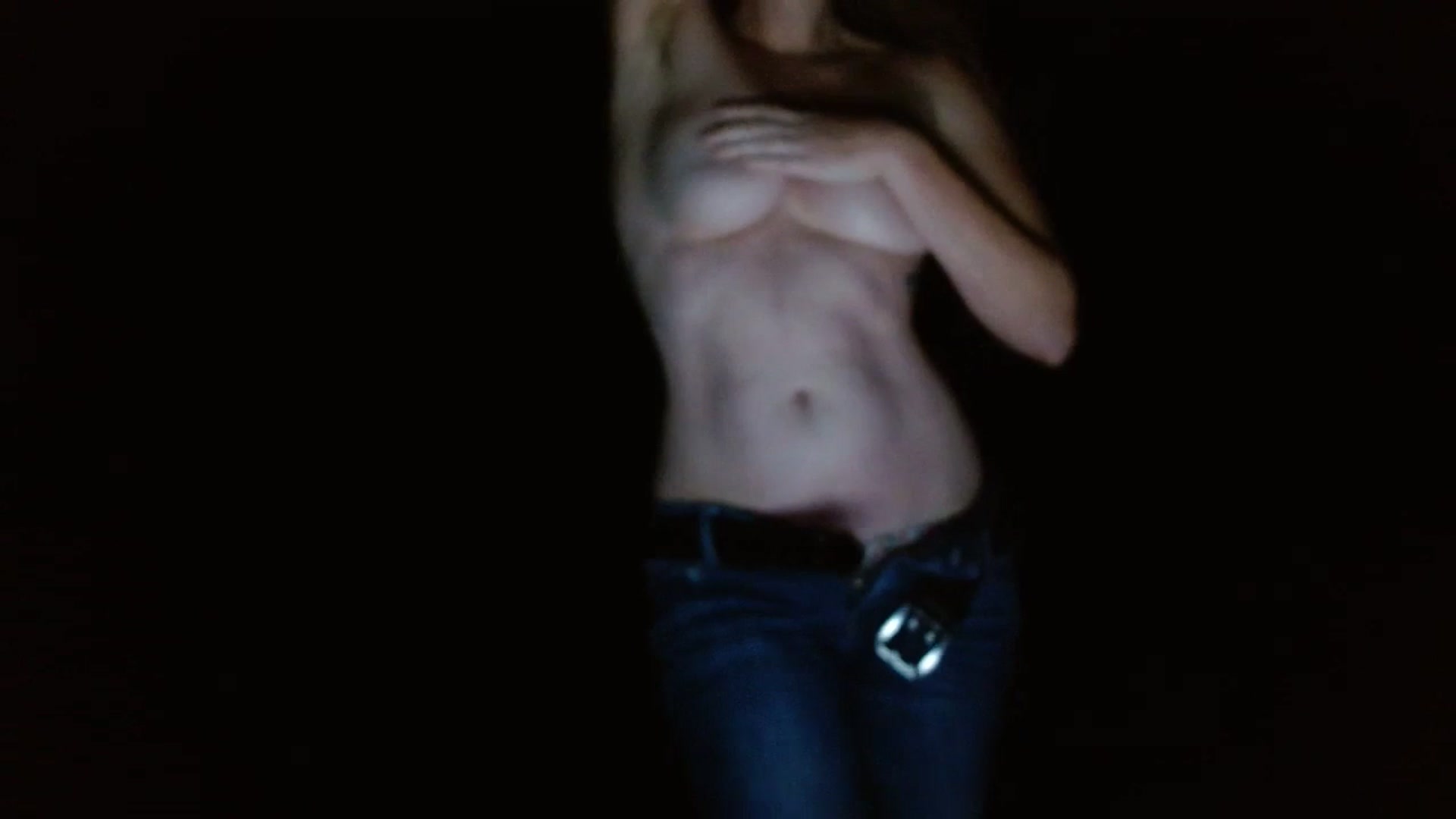 Gallery image thumbnail from GirlOffGrid's myfreecams stream on, 12/28/2023, 23:56 image 7 of 20