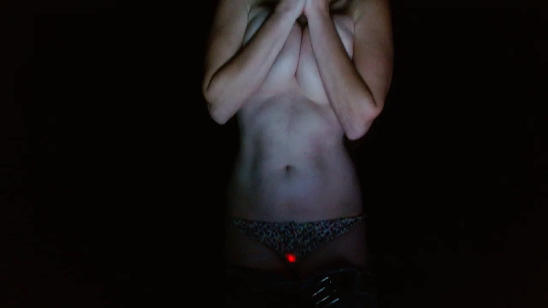 Gallery image thumbnail from GirlOffGrid's myfreecams stream on, 12/28/2023, 23:56 image 2 of 20