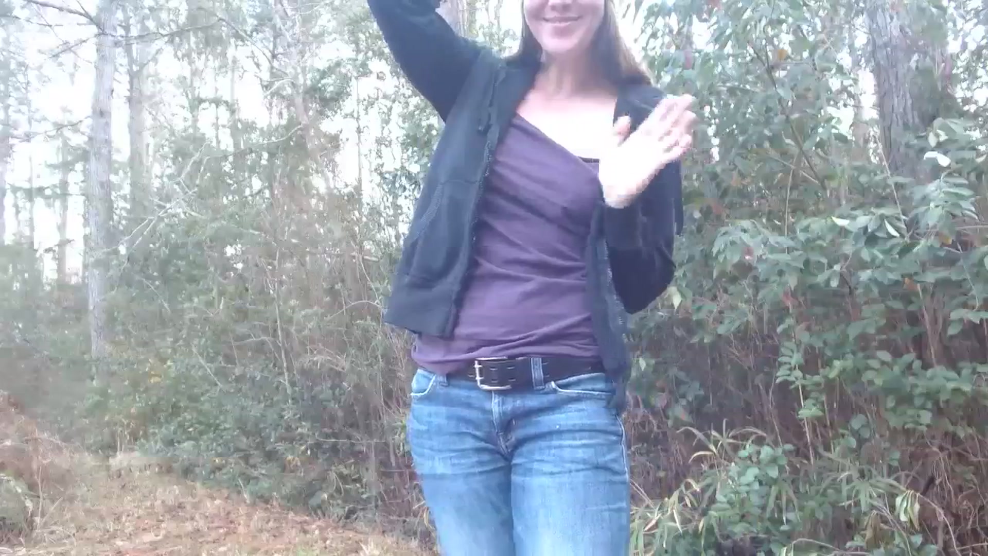 Gallery image thumbnail from GirlOffGrid's myfreecams stream on, 01/01/2024, 22:52 image 5 of 20