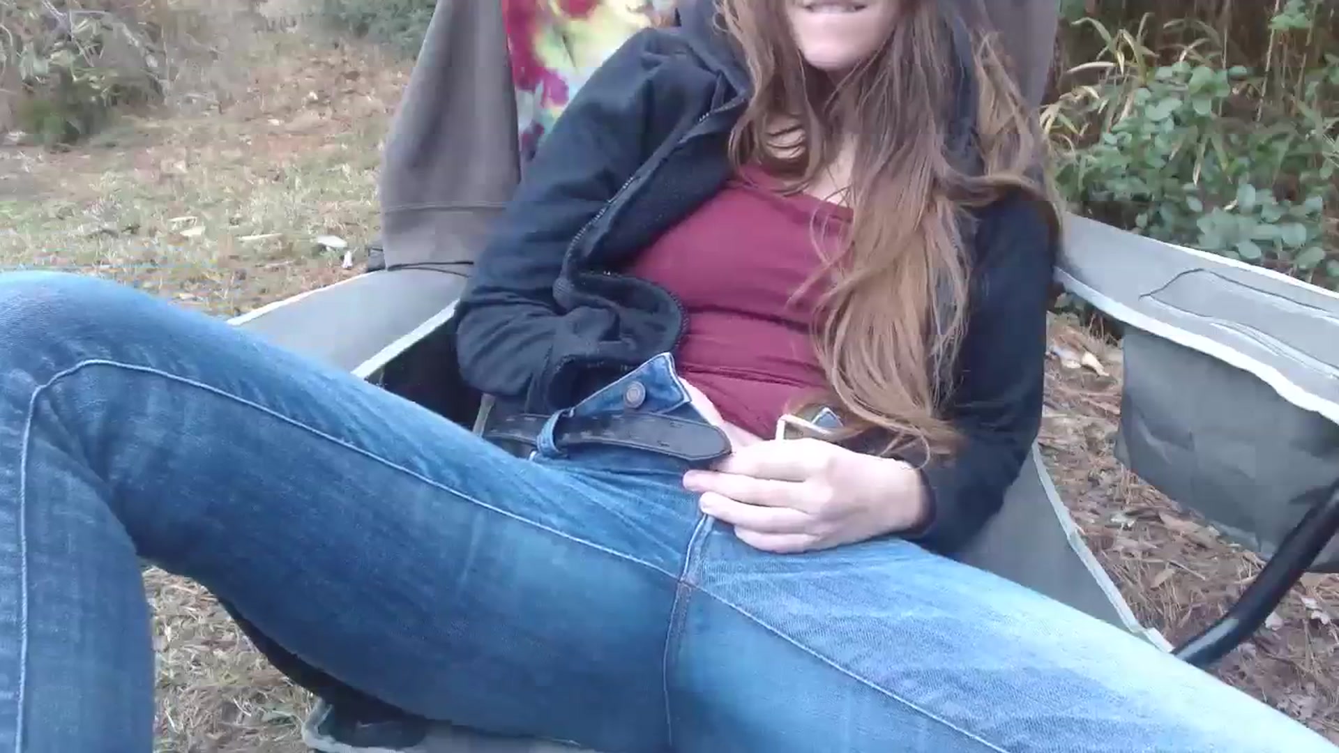 Gallery image thumbnail from GirlOffGrid's myfreecams stream on, 01/15/2024, 21:32 image 2 of 20