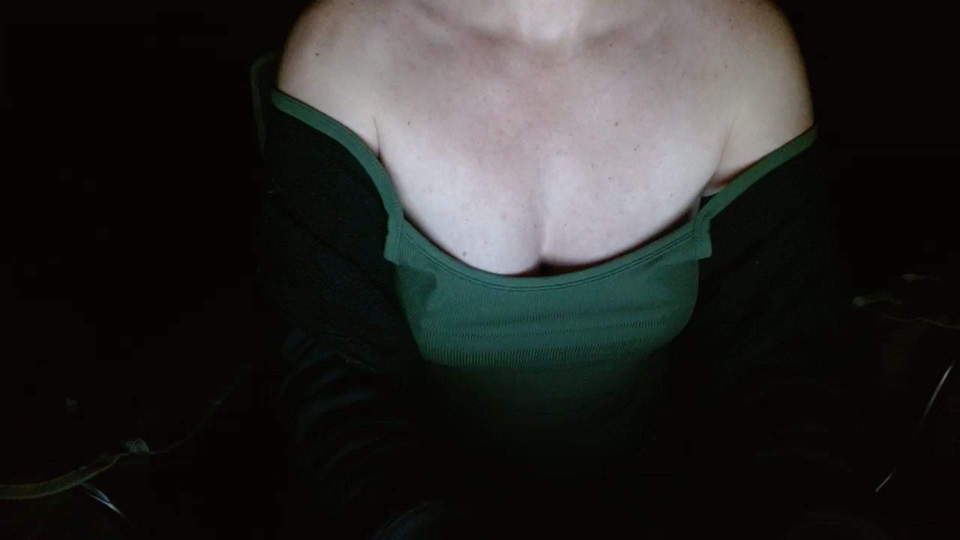 Gallery image thumbnail from GirlOffGrid's myfreecams stream on, 01/27/2024, 05:58 image 13 of 20