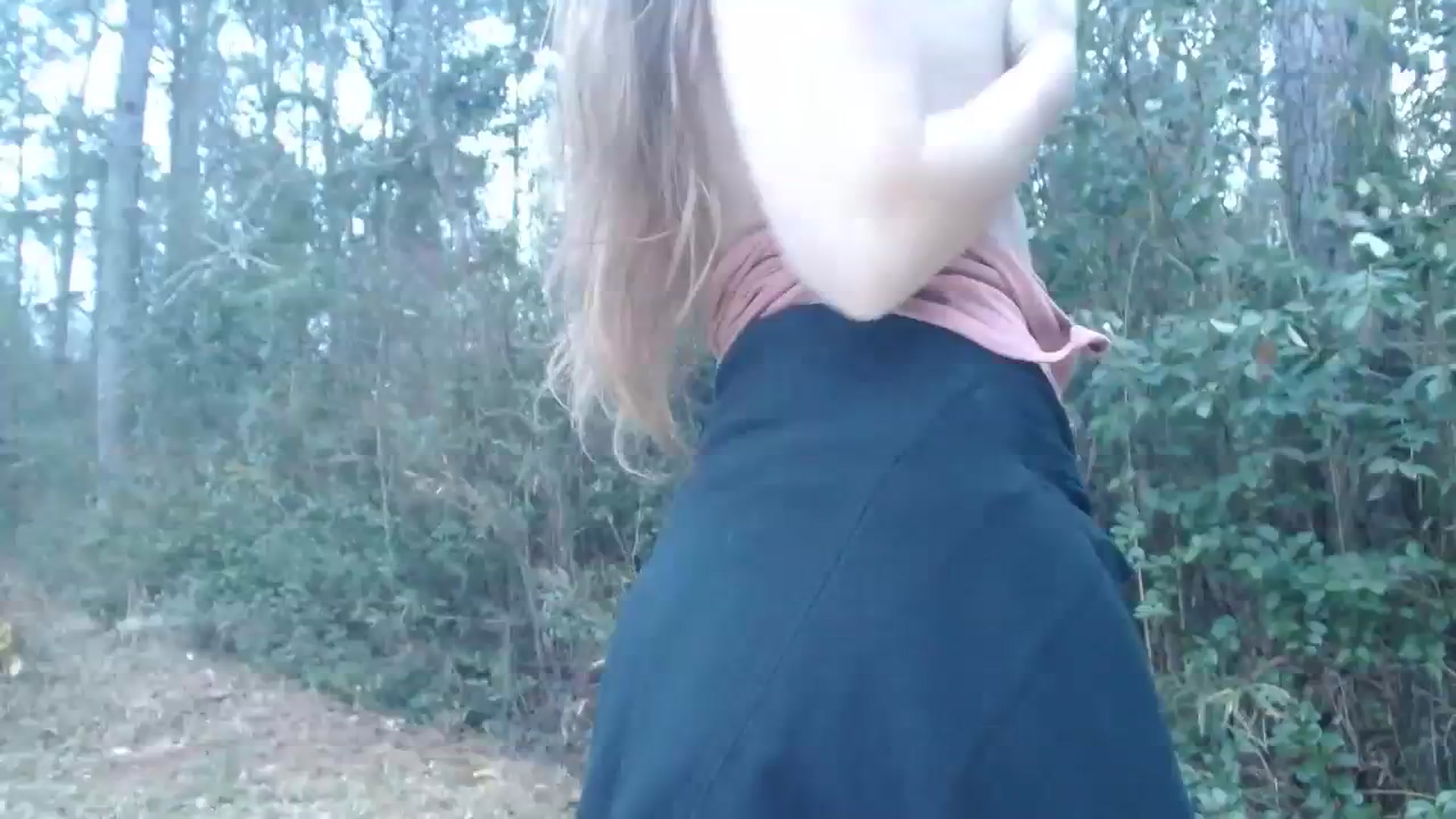 Gallery image thumbnail from GirlOffGrid's myfreecams stream on, 01/27/2024, 22:42 image 14 of 20