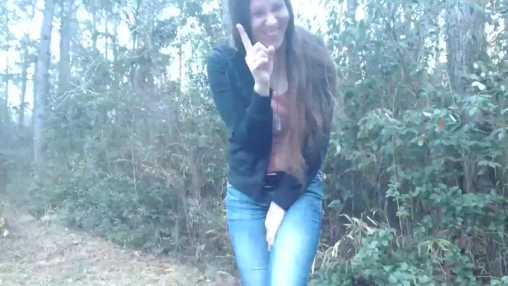 Gallery image thumbnail from GirlOffGrid's myfreecams stream on, 01/27/2024, 22:42 image 9 of 20