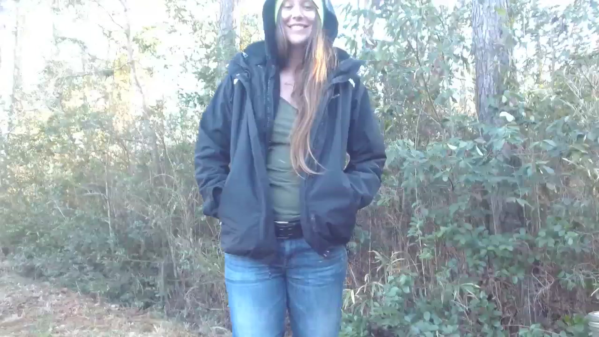 Gallery image thumbnail from GirlOffGrid's myfreecams stream on, 02/01/2024, 21:24 image 18 of 20