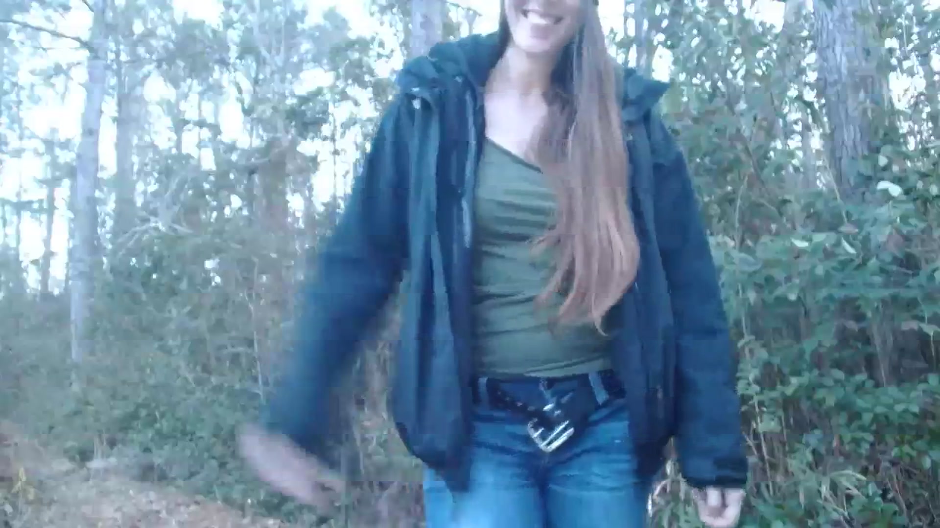 Gallery image thumbnail from GirlOffGrid's myfreecams stream on, 02/01/2024, 23:29 image 14 of 20