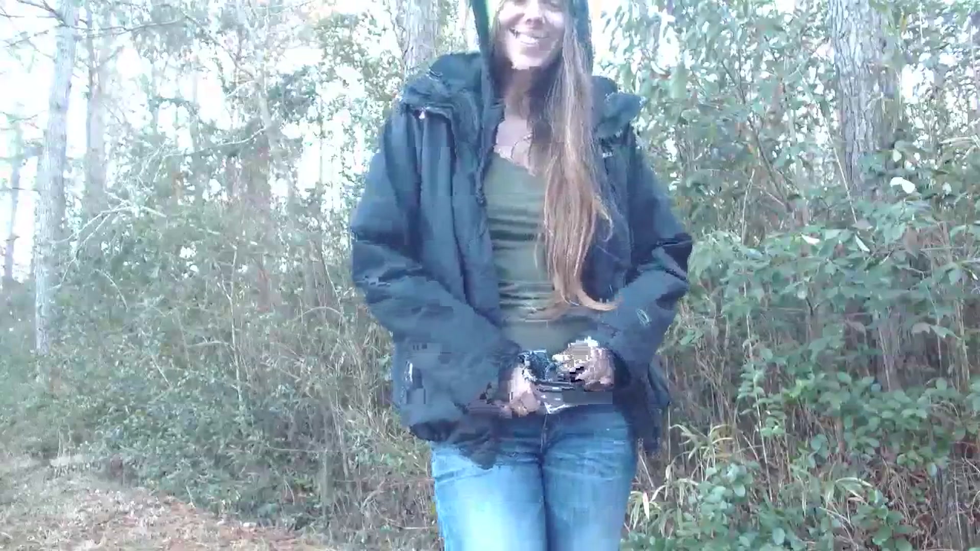 Gallery image thumbnail from GirlOffGrid's myfreecams stream on, 02/01/2024, 23:29 image 10 of 20