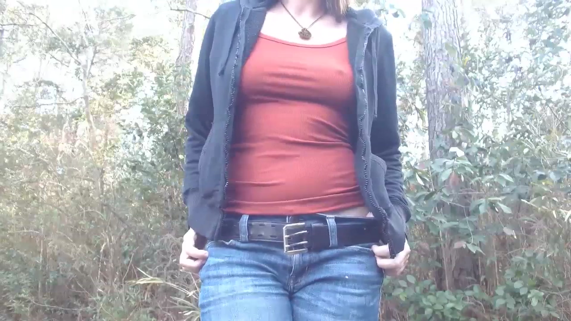 Gallery image thumbnail from GirlOffGrid's myfreecams stream on, 02/02/2024, 21:06 image 14 of 20