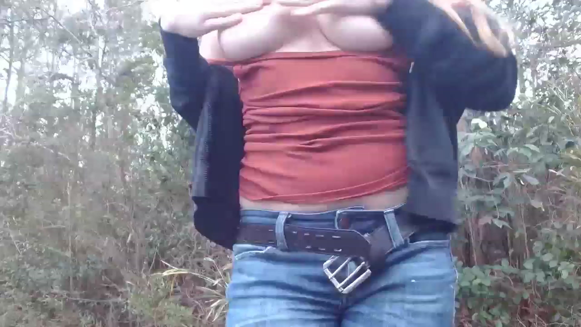 Gallery image thumbnail from GirlOffGrid's myfreecams stream on, 02/02/2024, 23:09 image 10 of 20