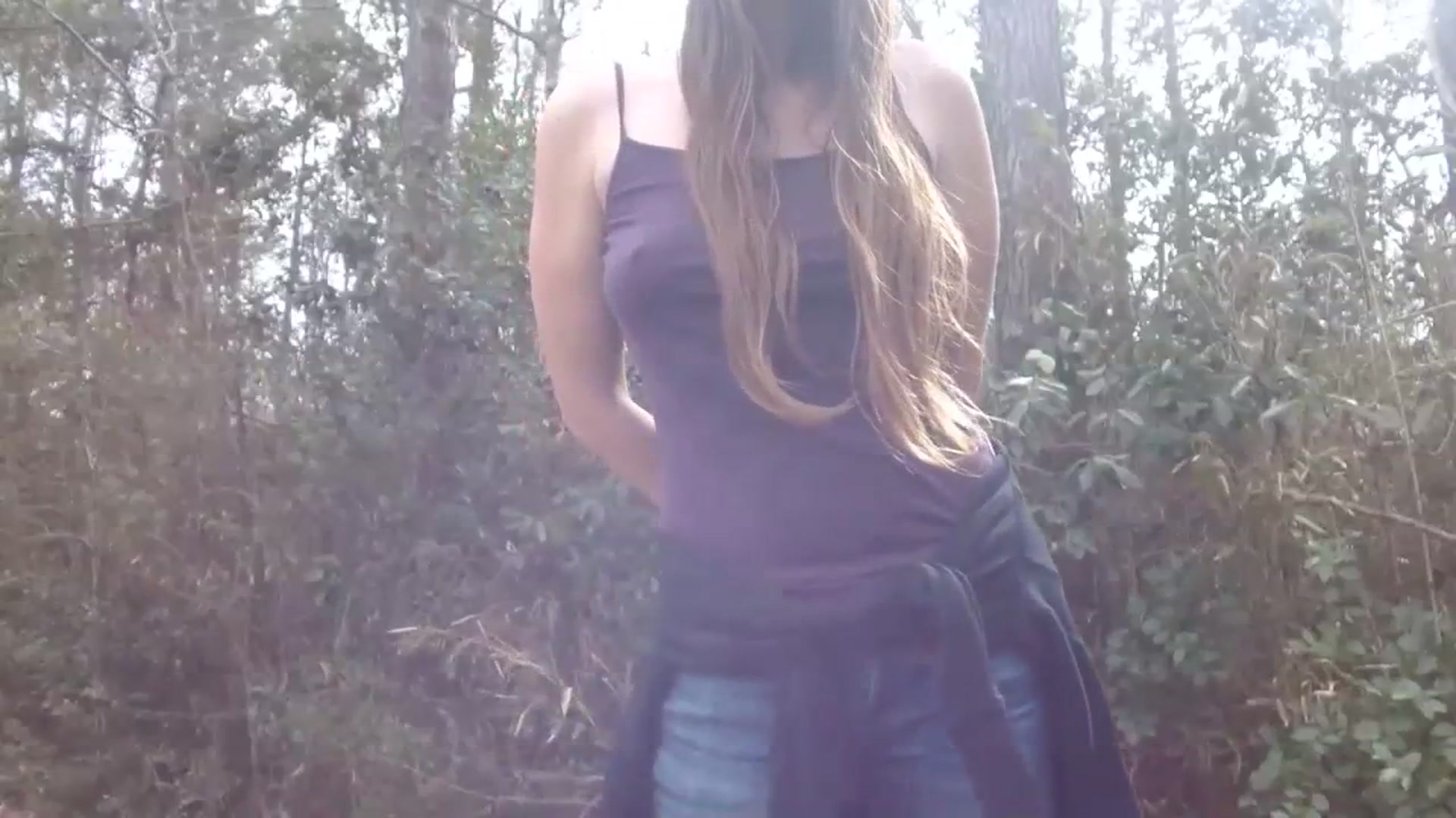 Gallery image thumbnail from GirlOffGrid's myfreecams stream on, 03/01/2024, 19:24 image 4 of 20