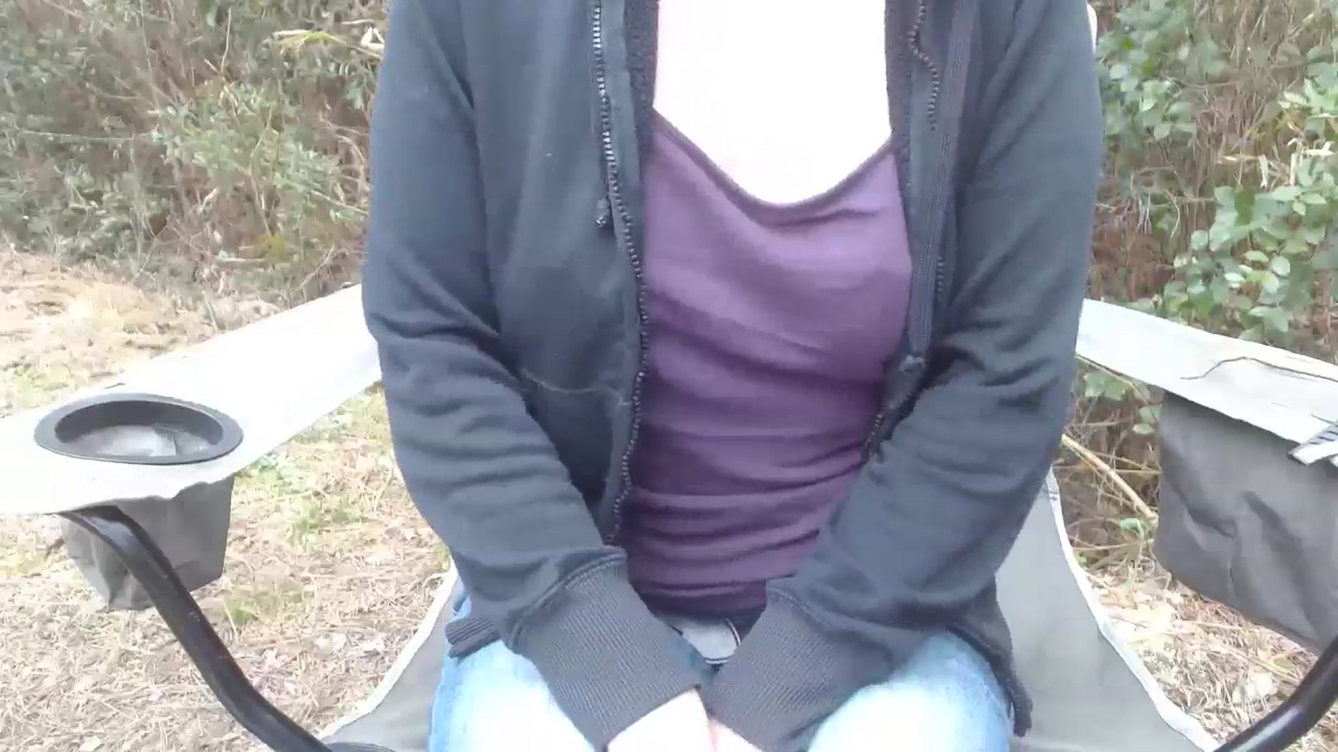 Gallery image thumbnail from GirlOffGrid's myfreecams stream on, 03/01/2024, 21:43 image 17 of 20