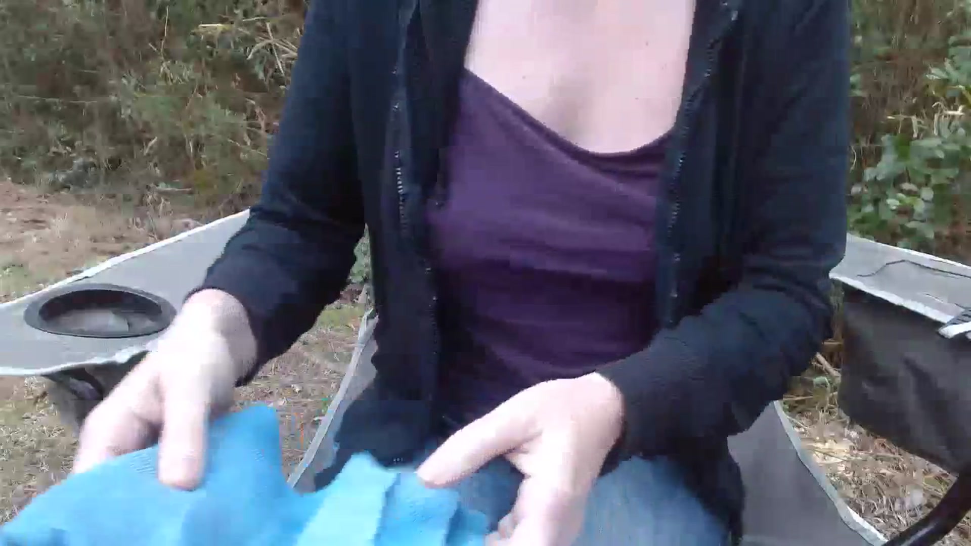 Gallery image thumbnail from GirlOffGrid's myfreecams stream on, 03/01/2024, 21:43 image 9 of 20