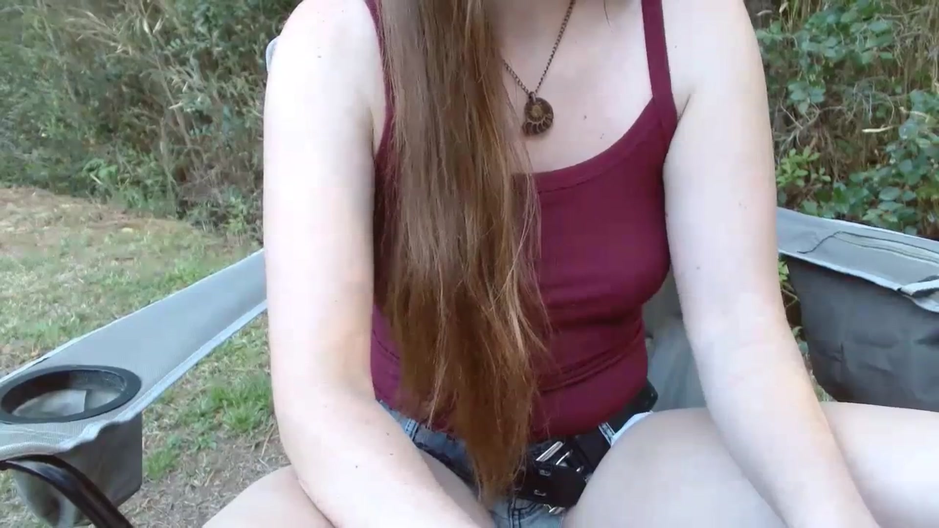 Gallery image thumbnail from GirlOffGrid's myfreecams stream on, 04/02/2024, 22:39 image 6 of 20