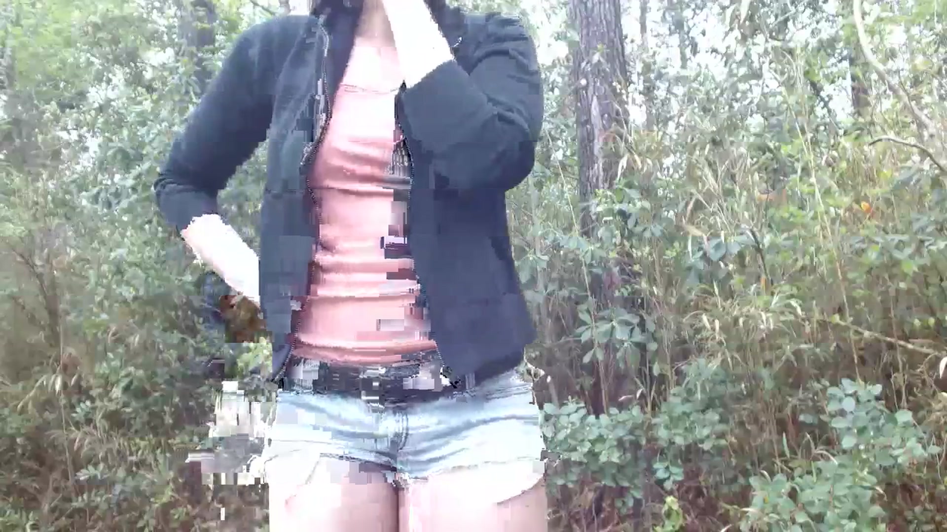 Gallery image thumbnail from GirlOffGrid's myfreecams stream on, 04/03/2024, 21:38 image 14 of 20