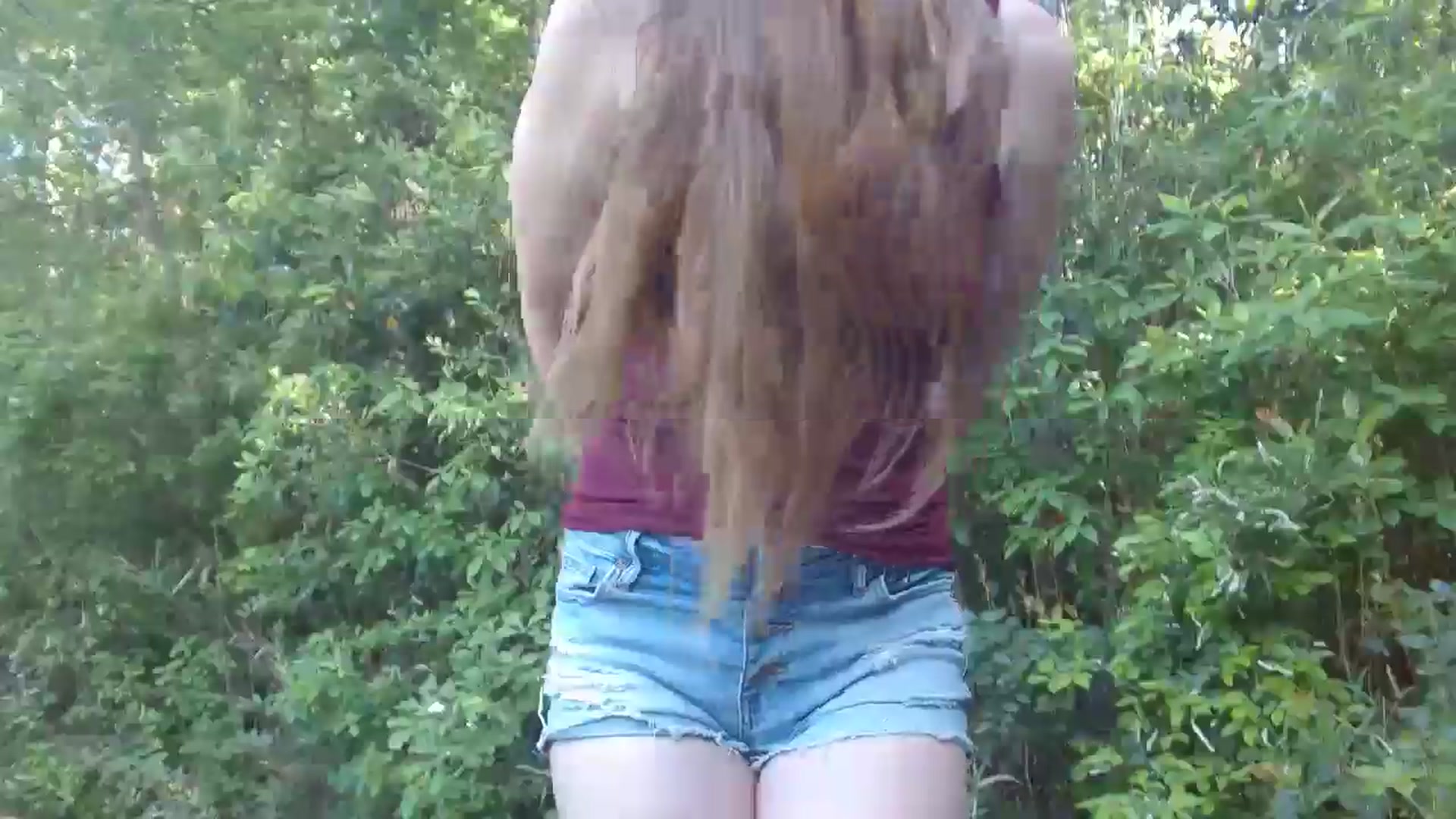 Gallery image thumbnail from GirlOffGrid's myfreecams stream on, 04/29/2024, 21:55 image 4 of 20
