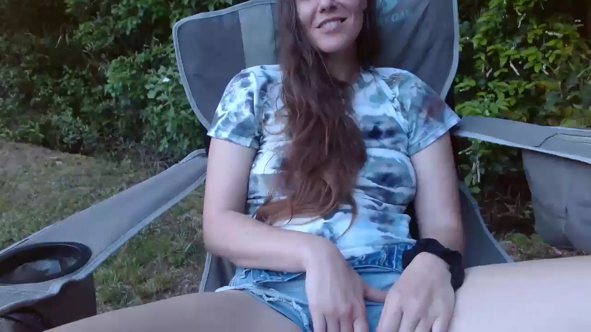 Gallery image thumbnail from GirlOffGrid's myfreecams stream on, 04/30/2024, 23:54 image 15 of 20