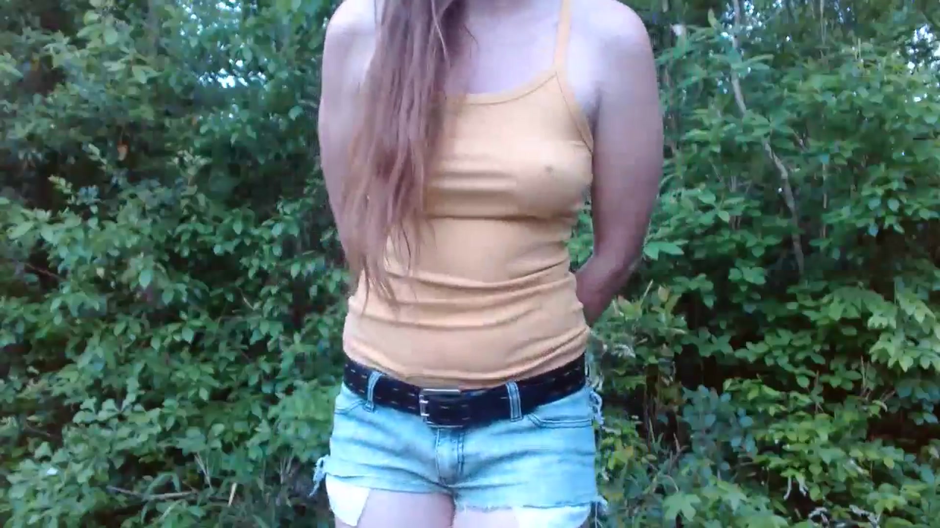 Gallery image thumbnail from GirlOffGrid's myfreecams stream on, 05/02/2024, 24:53 image 13 of 20