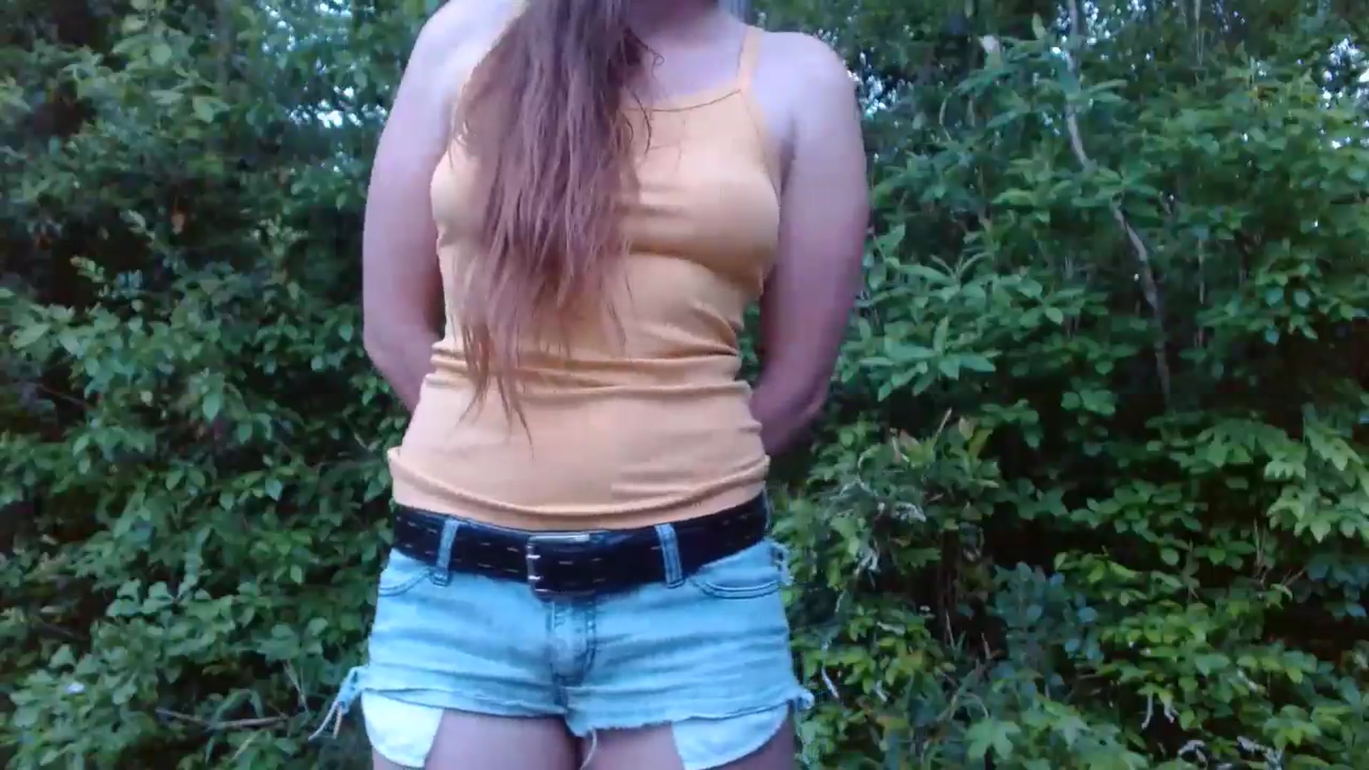 Gallery image thumbnail from GirlOffGrid's myfreecams stream on, 05/02/2024, 24:53 image 14 of 20