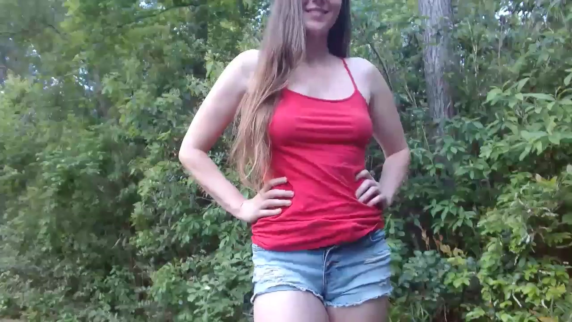 Gallery image thumbnail from GirlOffGrid's myfreecams stream on, 05/02/2024, 20:21 image 9 of 20
