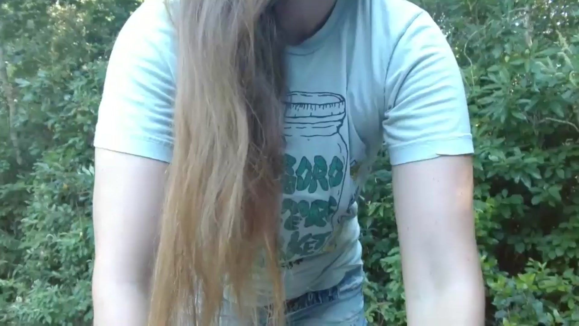 Gallery image thumbnail from GirlOffGrid's myfreecams stream on, 06/26/2024, 22:34 image 5 of 20