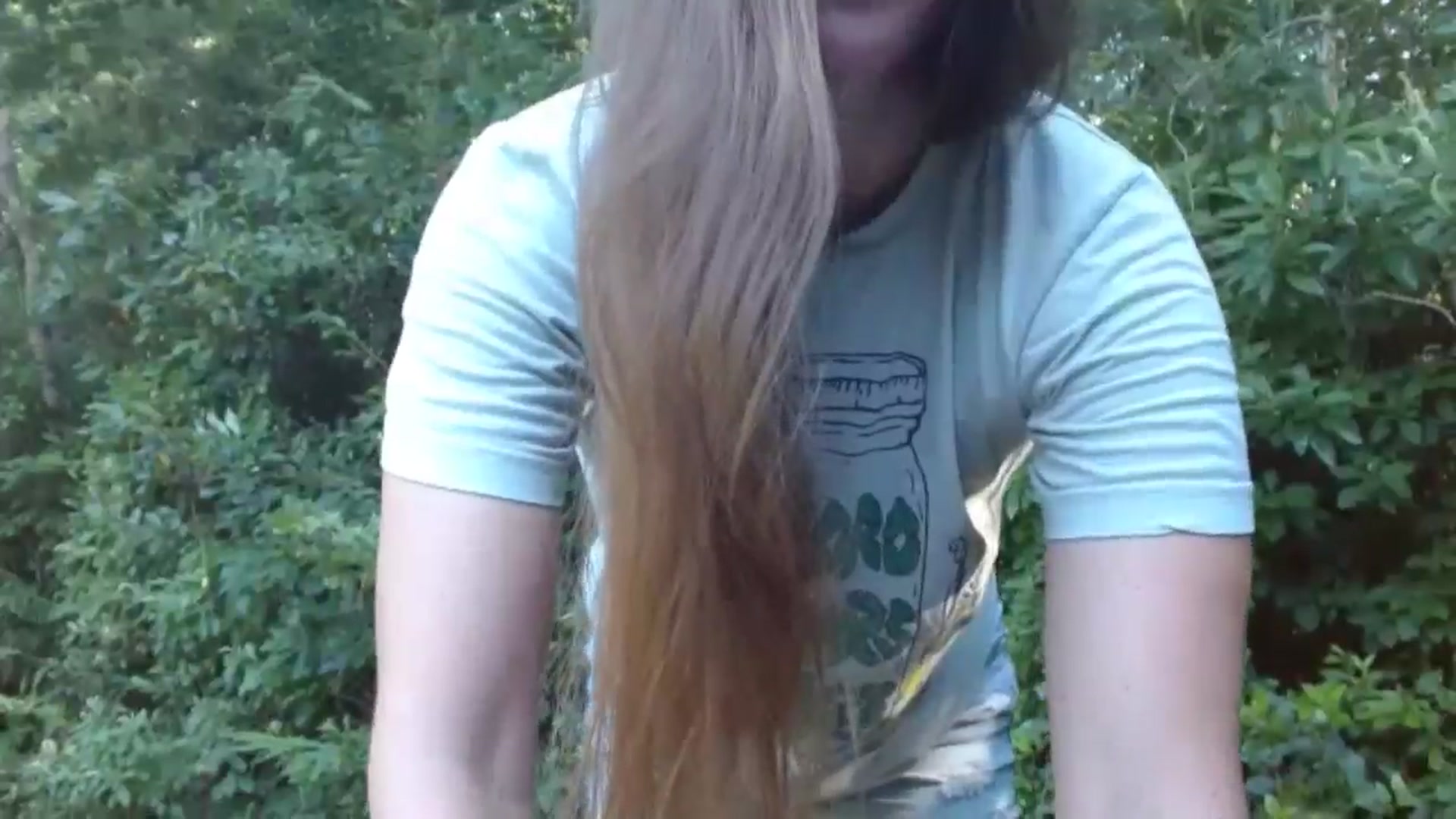 Gallery image thumbnail from GirlOffGrid's myfreecams stream on, 06/26/2024, 22:34 image 11 of 20