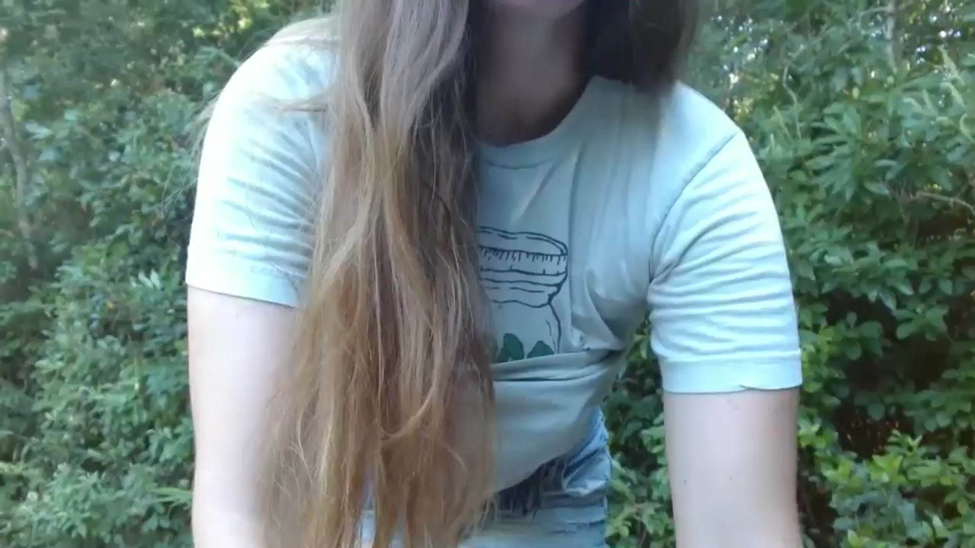 Gallery image thumbnail from GirlOffGrid's myfreecams stream on, 06/26/2024, 22:56 image 1 of 20