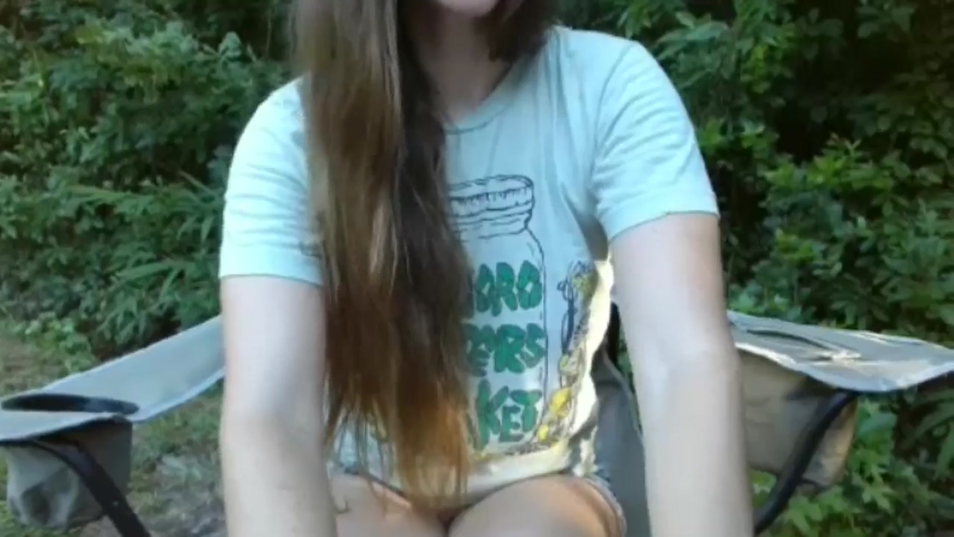 Gallery image thumbnail from GirlOffGrid's myfreecams stream on, 06/26/2024, 22:56 image 17 of 20
